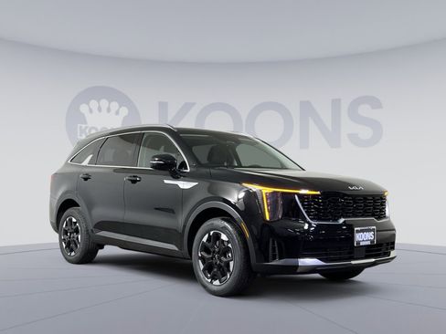 New 2026 Kia Sorento S image 8