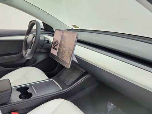 Used 2023 Tesla Model 3 Performance image 21