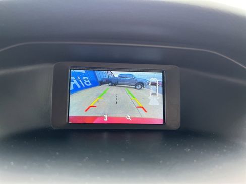 Used 2016 Ford Focus SE w/ SE Power Seat Package image 28