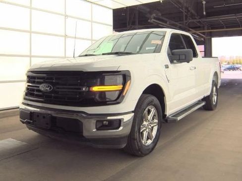 Used 2024 Ford F150 XLT RWD image 2