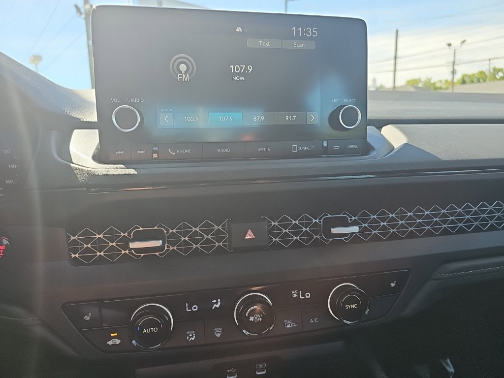 Used 2023 Honda Accord EX image 35