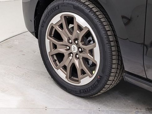 New 2025 Ford Expedition King Ranch image 5