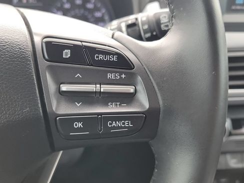 Used 2021 Hyundai Kona Limited w/ Cargo Package FWD image 22