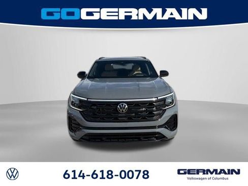 New 2026 Volkswagen Atlas Cross Sport SEL R-Line AWD/4WD image 3