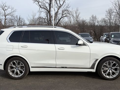 Used 2023 BMW X7 xDrive40i image 11