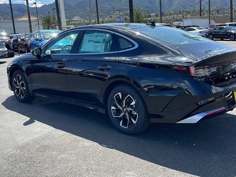 New 2025 Hyundai Sonata SEL image 11
