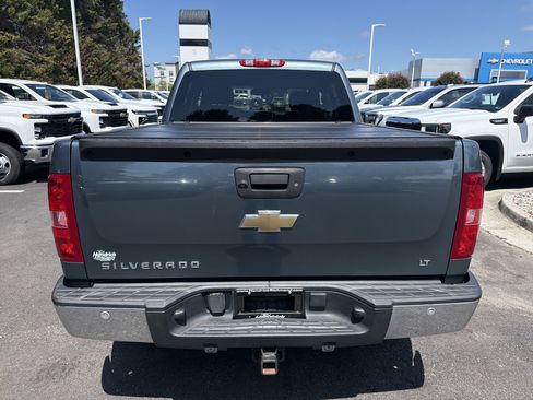 Used 2011 Chevrolet Silverado 1500 LT w/ All-Star Edition AWD/4WD image 9