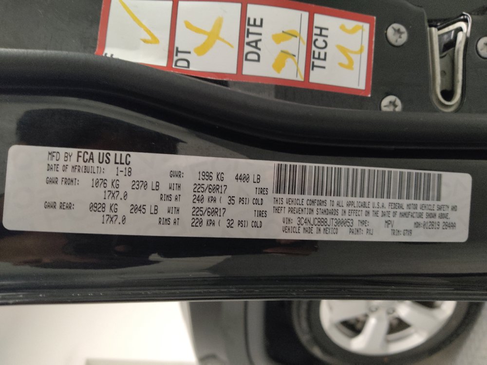 Used 2018 Jeep Compass Latitude w/ Popular Equipment Group FWD image 33