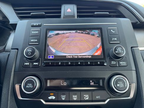 Used 2019 Honda Civic LX image 21