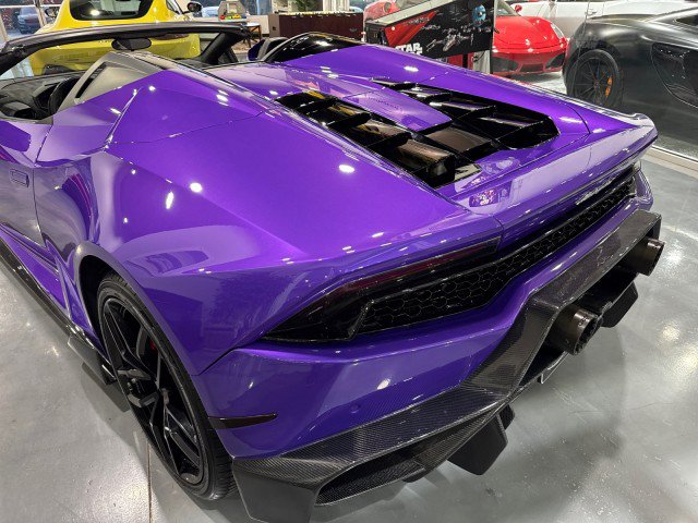 Used 2017 Lamborghini Huracan LP 610-4 AWD/4WD image 56