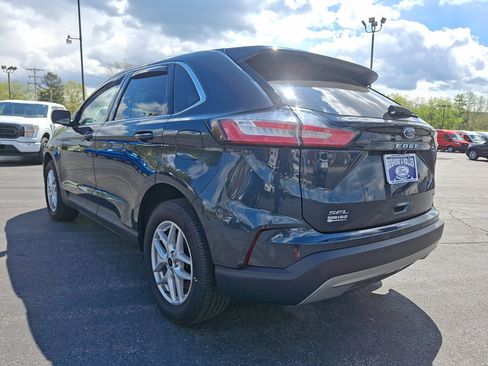 Certified 2023 Ford Edge SEL w/ Convenience Package AWD/4WD image 5