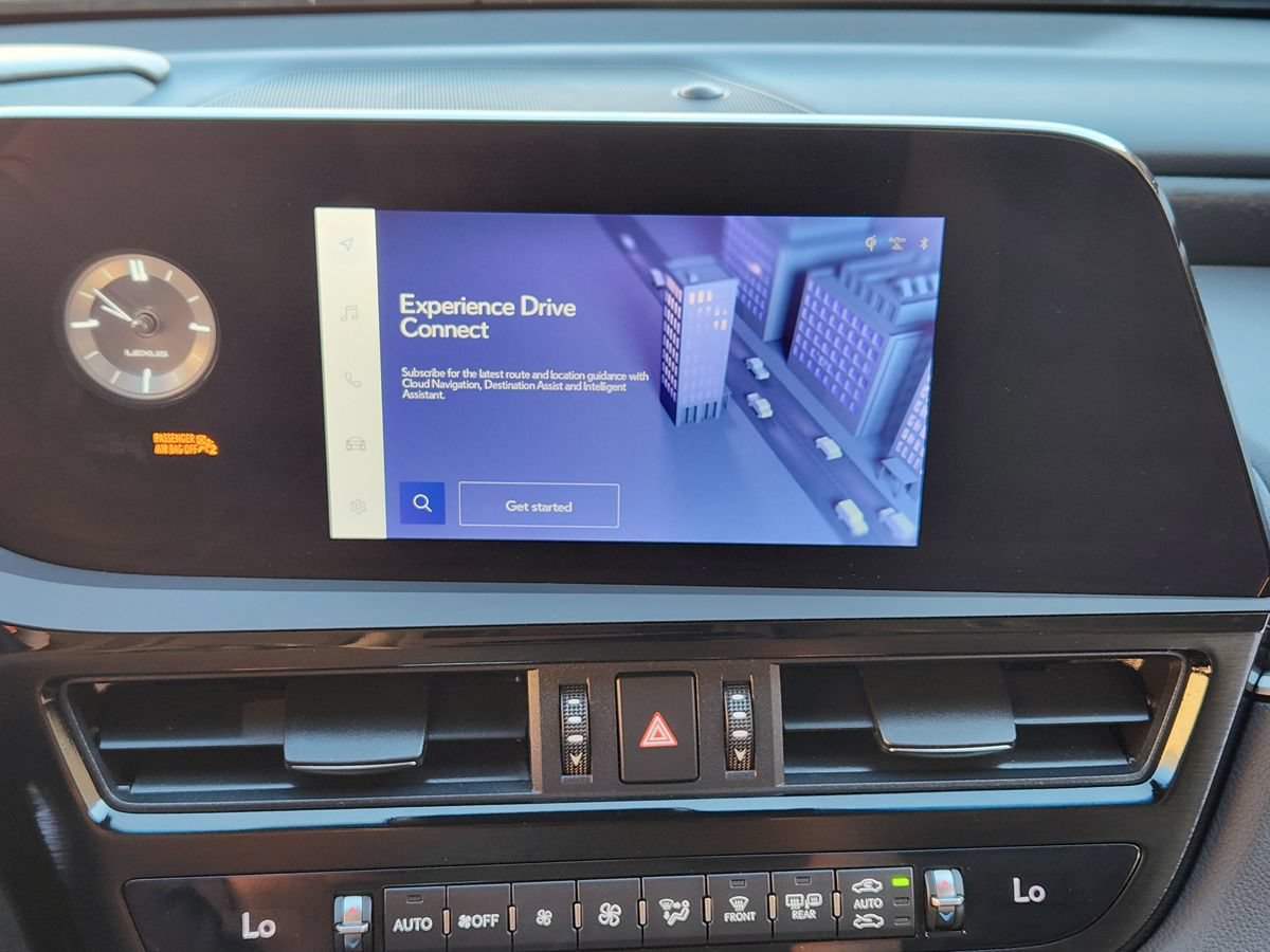 Used 2024 Lexus ES 350 w/ Premium Package FWD image 29