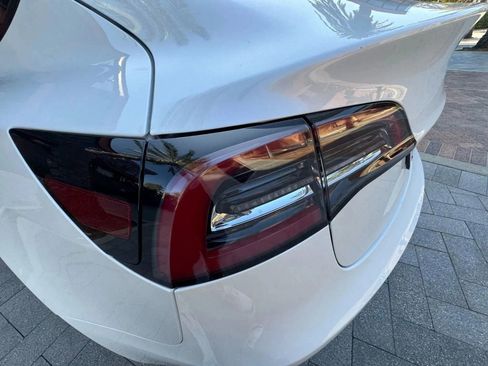 Used 2023 Tesla Model 3 Standard Range image 28