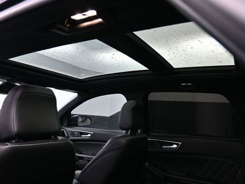 Used 2024 Ford Edge ST w/ Equipment Group 401A image 15