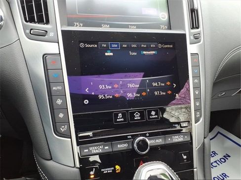 Used 2017 INFINITI Q60 w/ Premium Plus Package 3.0T image 18