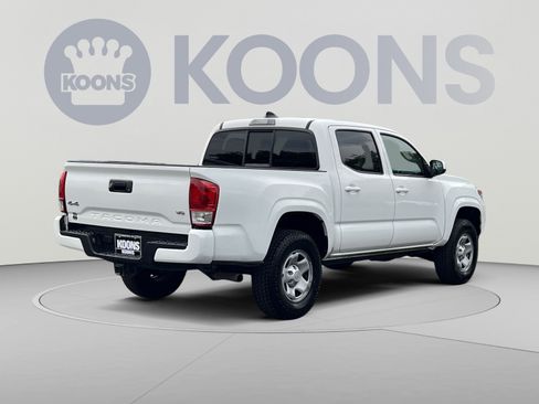 Used 2023 Toyota Tacoma SR AWD/4WD image 8