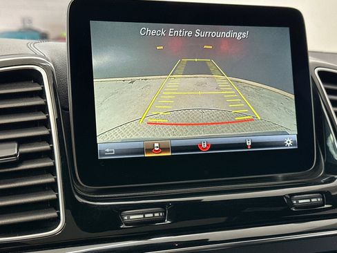 Used 2018 Mercedes-Benz GLE 43 AMG 4MATIC image 24