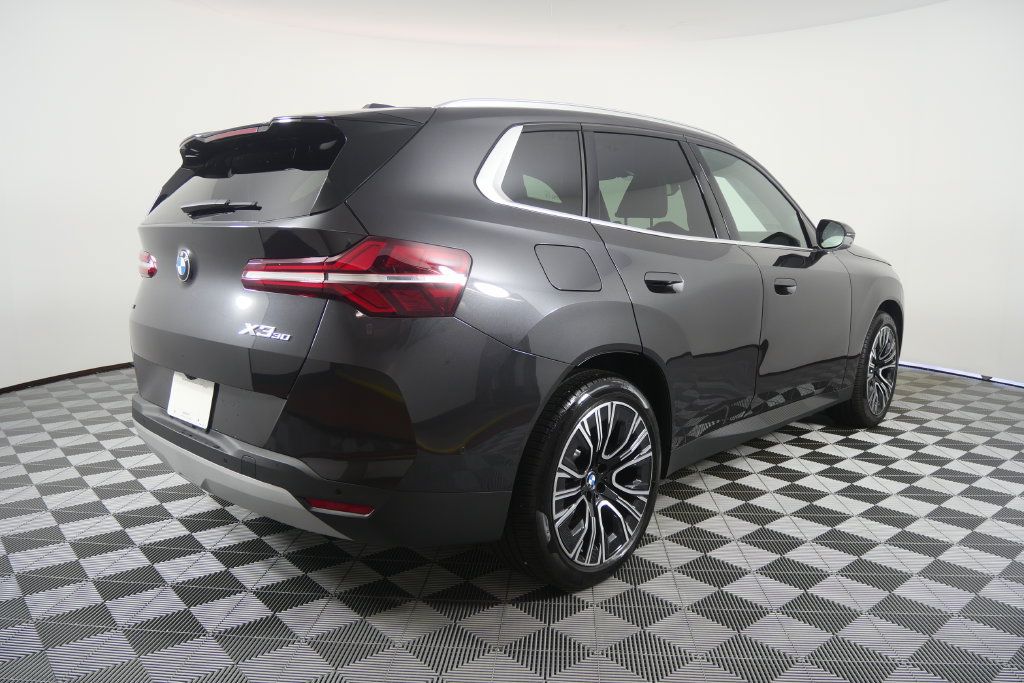 Used 2026 BMW X3 xDrive30i AWD/4WD image 3