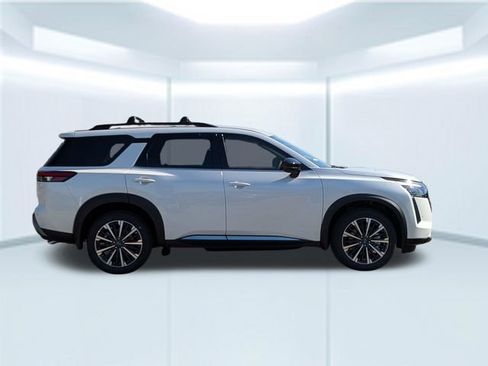 New 2026 Nissan Pathfinder Platinum AWD/4WD image 7