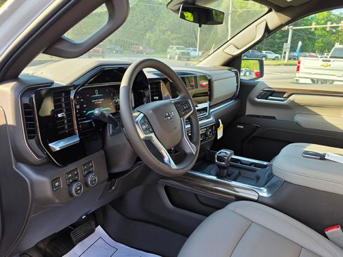 New 2026 Chevrolet Silverado 1500 LT Trail Boss w/ Safety Package AWD/4WD image 6