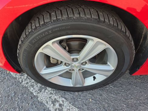Used 2015 Chevrolet Cruze LT FWD image 32