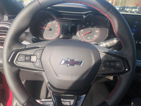 Used 2026 Chevrolet Trax RS image 14