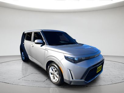 Used 2023 Kia Soul LX w/ Option Group 015