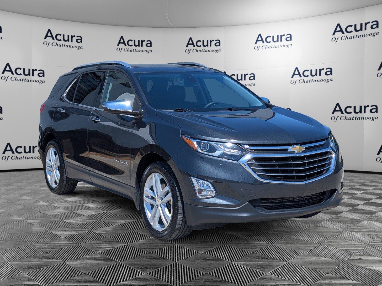 Used 2020 Chevrolet Equinox Premier AWD/4WD image 1
