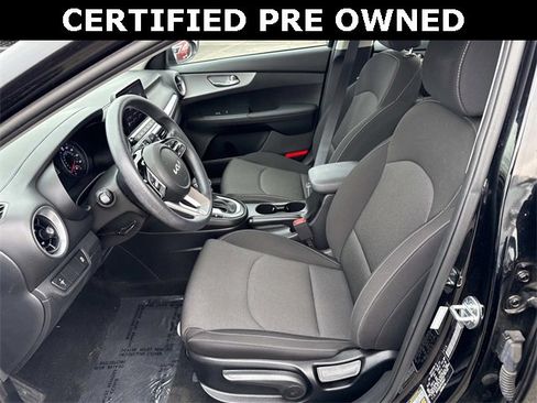 Used 2023 Kia Forte LXS image 14