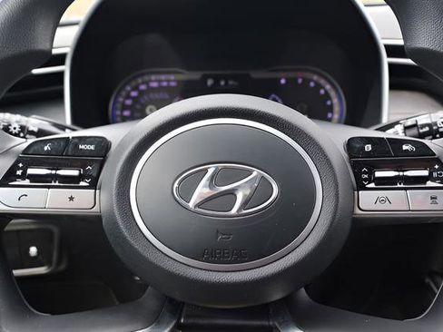 Used 2022 Hyundai Tucson SEL w/ Cargo Package AWD/4WD image 18