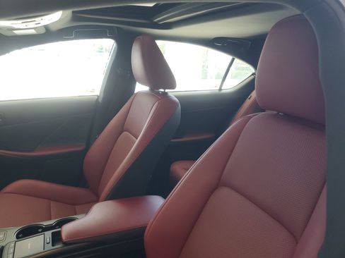 Used 2024 Lexus IS 300 w/ Premium Package image 20