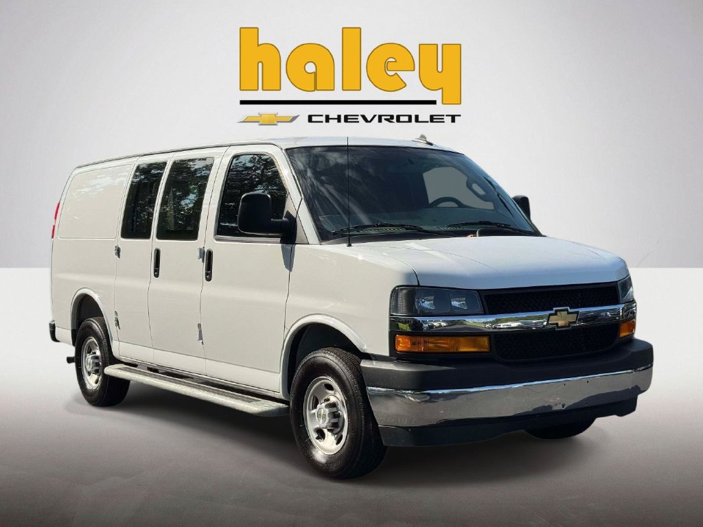 Used 2025 Chevrolet Express 2500 w/ Driver Convenience Package RWD image 1