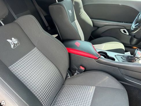 Certified 2022 Dodge Challenger R/T Scat Pack RWD image 11
