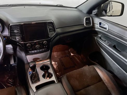 Used 2021 Jeep Grand Cherokee Laredo X AWD/4WD image 18