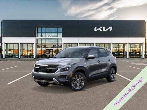 New 2026 Kia Seltos LX FWD image 1