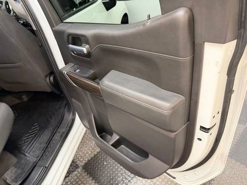 Used 2020 Chevrolet Silverado 1500 LT Trail Boss w/ Convenience Package AWD/4WD image 43