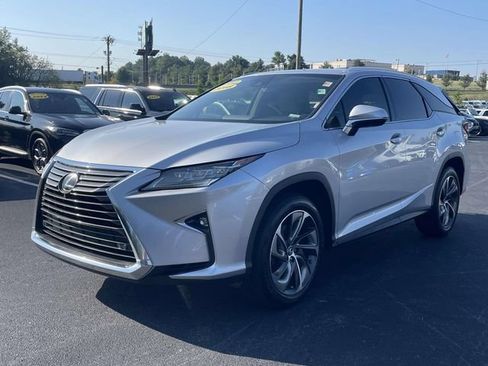 Used 2018 Lexus RX 350L Luxury w/ Accessory Package AWD/4WD image 3