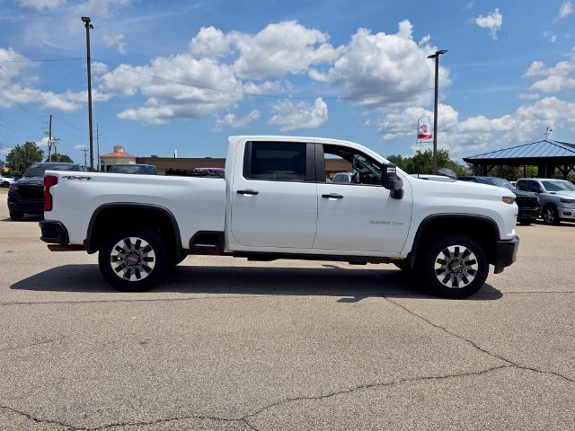 Used 2021 Chevrolet Silverado 2500 Custom w/ Custom Value Package AWD/4WD image 14