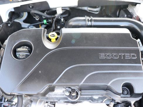 Used 2024 Chevrolet Malibu LT FWD image 51