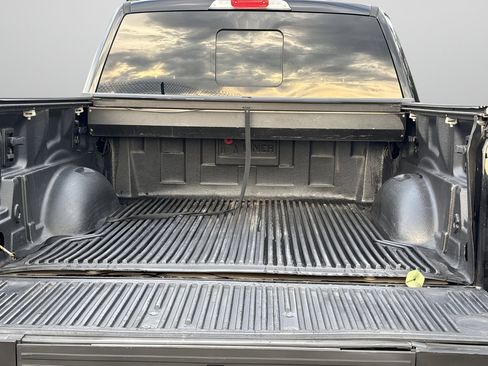 Used 2016 Ford F150 Lariat w/ Equipment Group 502A Luxury image 8