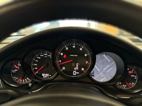 Used 2015 Porsche Panamera 4 image 14