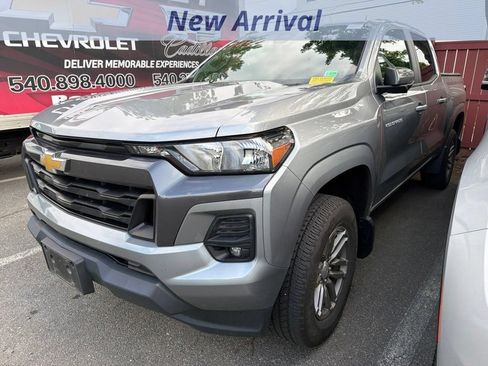 Used 2023 Chevrolet Colorado LT w/ LT Convenience Package II AWD/4WD image 1