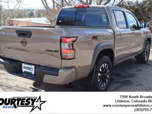 Used 2024 Nissan Frontier PRO-4X w/ Technology Package image 6