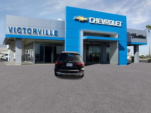 Used 2025 Mercedes-Benz GLB 250 image 6