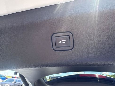 Used 2023 Buick Enclave Essence w/ LPO, Floor Liner Package FWD image 15