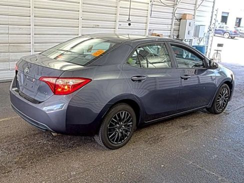 Used 2017 Toyota Corolla LE FWD image 9