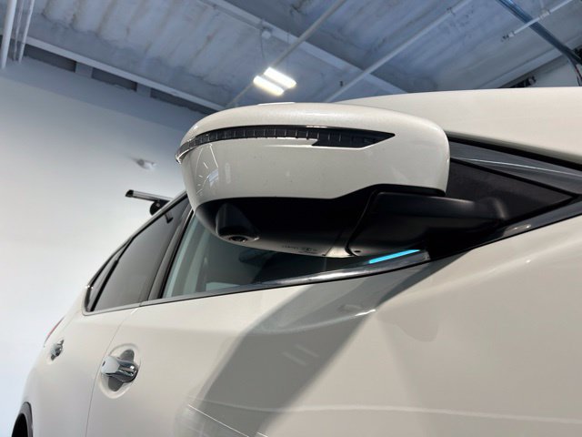 Used 2017 Nissan Rogue SV w/ SV Premium Package AWD/4WD image 39
