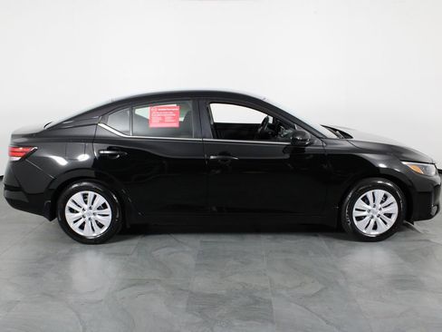 Certified 2025 Nissan Sentra S image 15