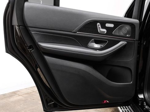 Used 2024 Mercedes-Benz GLS 450 4MATIC image 54