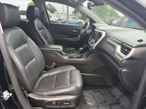 Used 2019 GMC Acadia SLT FWD image 12